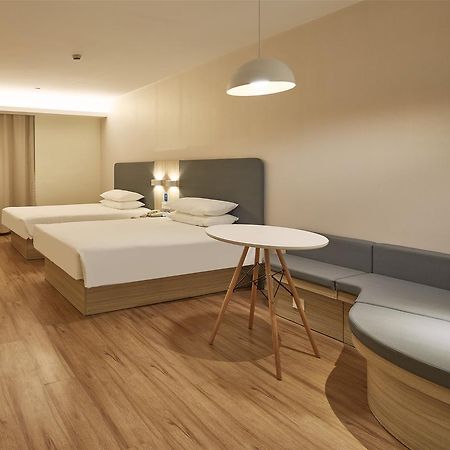 Hanting Hotel Shanghai Middle Ring Hunan Road エクステリア 写真